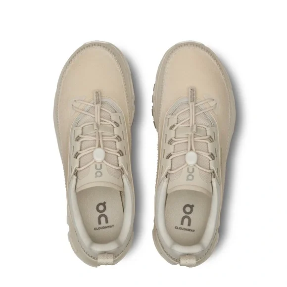 New in Box! On Cloudaway 2 women’s sand/ ice - Picture 5 of 6